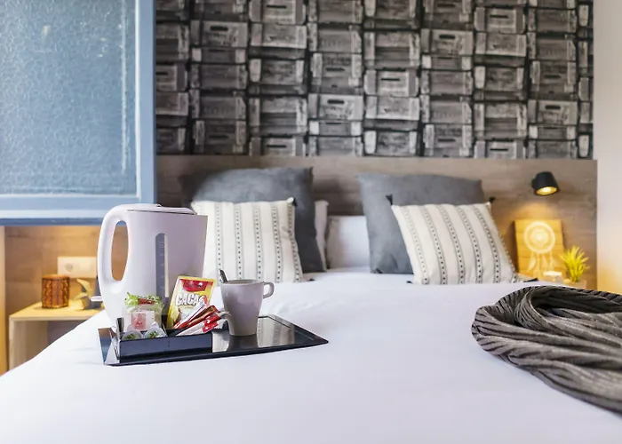 Bypillow Wander (Adults Only) Barcelona